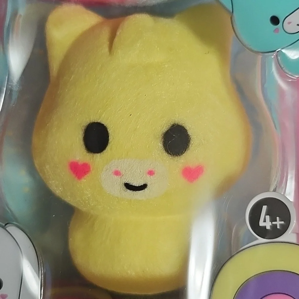 Fluffie Stuffiez Shake & Unicorn Mini Collectible, Surprise Reveal New